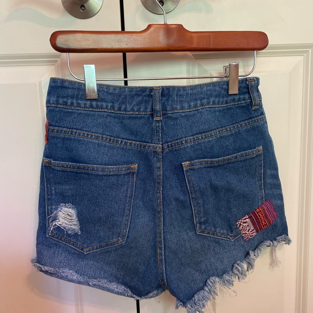 Bullhead Denim Co Mom Short’s (size 7)